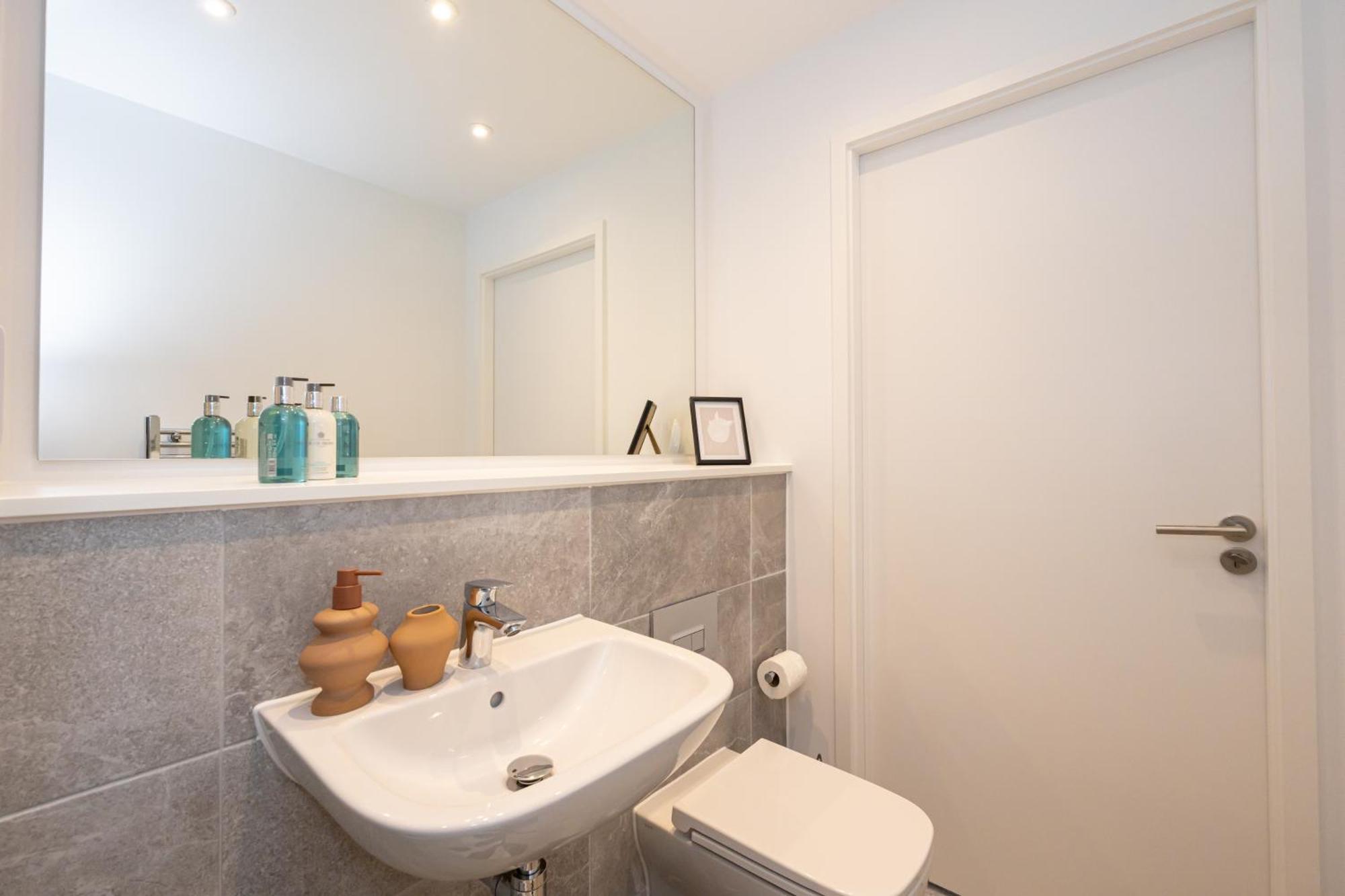 Pet Friendly 2Br Near Station By Asquare Letting Apartment แมนเชสเตอร์ ภายนอก รูปภาพ